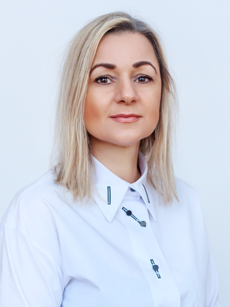 Кулешова Елена Ивановна.