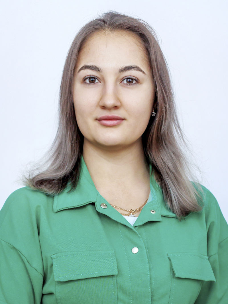 Лесных Ирина Геннадьевна.