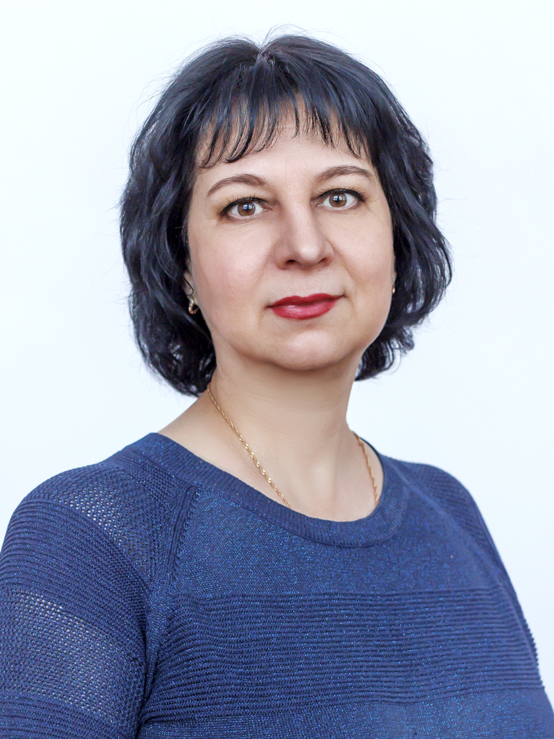 Люстрова Ирина Олеговна.