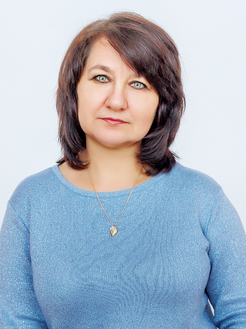 Савикова Елена Николаевна.